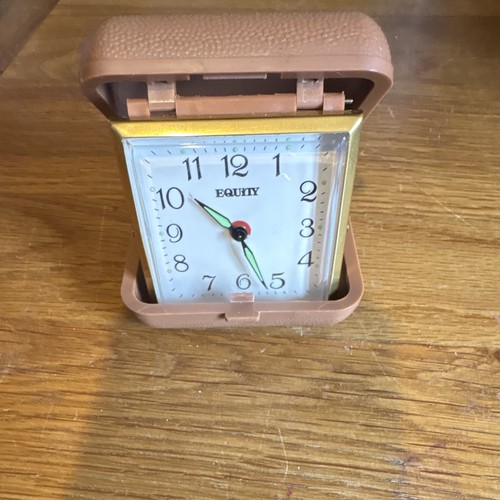 Analogue travel alarm clock - travel,